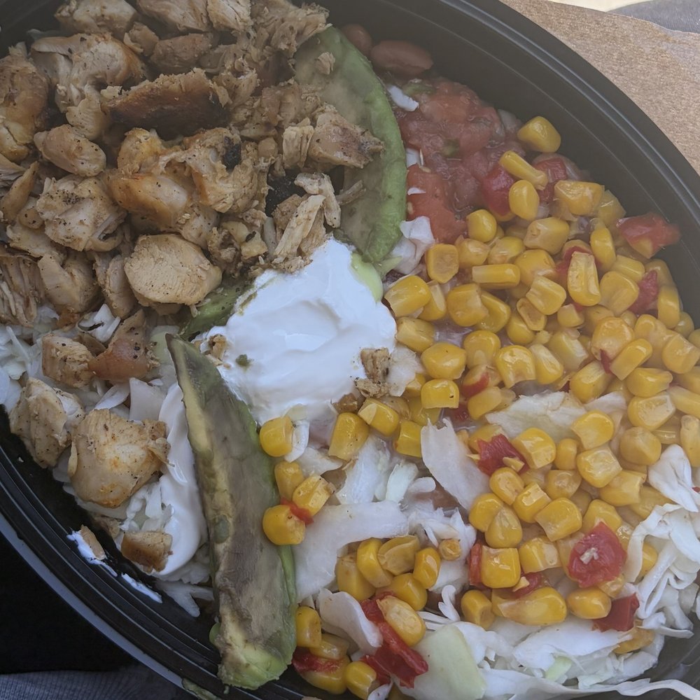 Grande Avocado Chicken Bowl