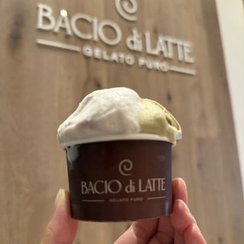 Bacio di Latte - Blueberry yogurt and pistachio - Gelato Near Me - Arcadia, California