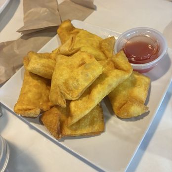 New Sichuan - Crab Rangoons (8) 炸蟹角 - Szechuan Near Me - Winston-Salem, North Carolina New Sichuan - Crab Rangoons (8) 炸蟹角 - Szechuan Near Me - Winston-Salem, North Carolina