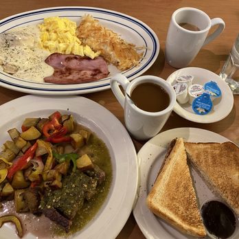Apple Farm Restaurant - Breakfast spread - Breakfast & Brunch Near Me - San Luis Obispo, California