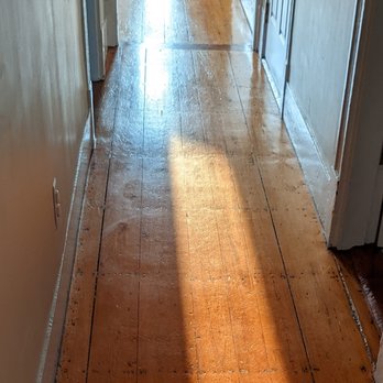 Phoenix Hardwood Floor - Hallway (before) - Flooring Near Me Phoenix Hardwood Floor - Hallway (before) - Flooring Near Me
