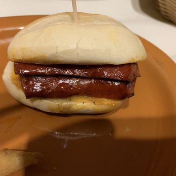 iAlive - Chorizo slidders - Comfort Food Near Me - Rehoboth, Massachusetts