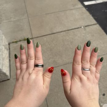 Royal Nails Spa - The Hungry Caterpillar nails! - Nail Salons Near Me - Joplin, Missouri