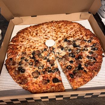 Pizz-a-Perfection - XL half cheese, half sausage & olives - Pizza Near Me - Bakersfield, California Pizz-a-Perfection - XL half cheese, half sausage & olives - Pizza Near Me - Bakersfield, California