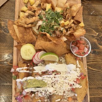 Cantina Louie - Louie's appetizer special - Mexican Near Me - St. Augustine, Florida