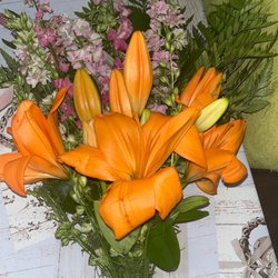 Barbara's Floral
