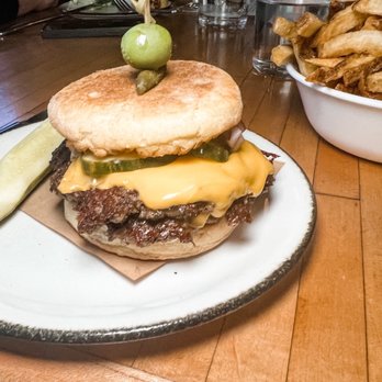 Nancy's Hustle - Cheeseburger - New American Near Me - Houston, Texas