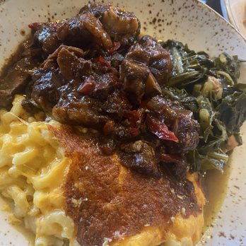 Melba's Restaurant - Jamaican Oxtails w/ Tres Mac & Cheese and Low Country Collard Greens - Southern Near Me - New York, New York Melba's Restaurant - Jamaican Oxtails w/ Tres Mac & Cheese and Low Country Collard Greens - Southern Near Me - New York, New York