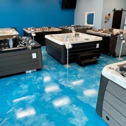 SHOWROOM - 8 MODELS TO VIEW