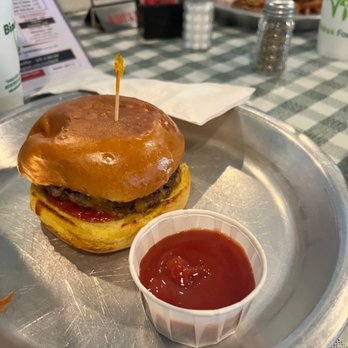 Rodeo Goat - Build your own - Burgers Near Me - Dallas, Texas Rodeo Goat - Build your own - Burgers Near Me - Dallas, Texas