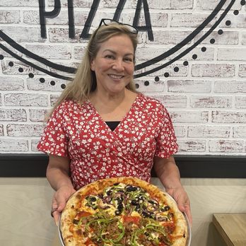 Rising Crust Pizza - 14" Crown Supreme Pizza/14" Garden Fresh Pizza - Pizza Near Me - Walnut, California Rising Crust Pizza - 14" Crown Supreme Pizza/14" Garden Fresh Pizza - Pizza Near Me - Walnut, California