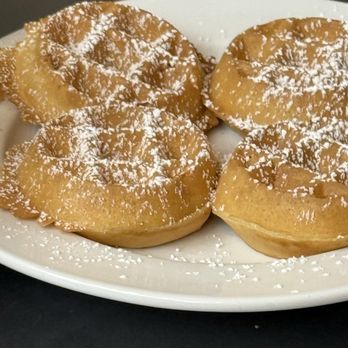 Highland Morning - Belgian Waffles - Breakfast & Brunch Near Me - Louisville, Kentucky Highland Morning - Belgian Waffles - Breakfast & Brunch Near Me - Louisville, Kentucky
