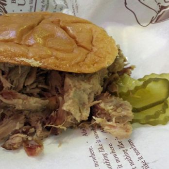 Dreamland BBQ - Chopped pork sandwich. - Barbeque Near Me - Mobile, Alabama
