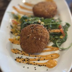 Willard Hicks - WH Crab Cakes