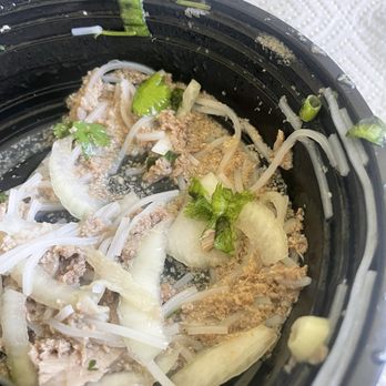 Yeh Yeh's - More flavorless brisket pho - Vietnamese Near Me - Lynnwood, Washington