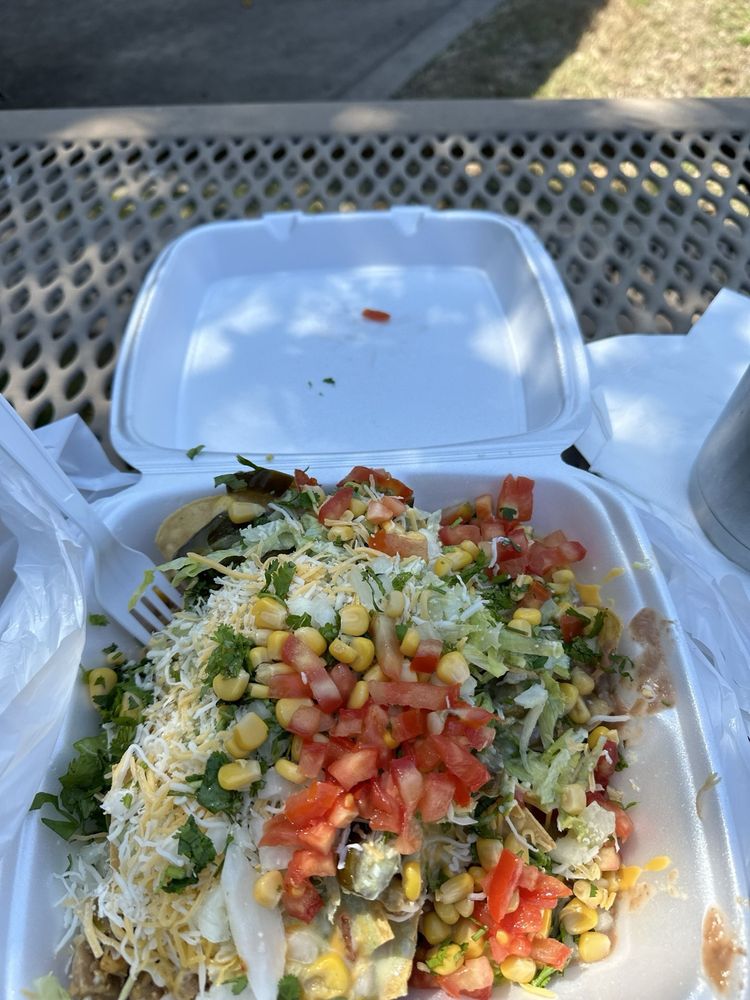 La Chiquita Taqueria