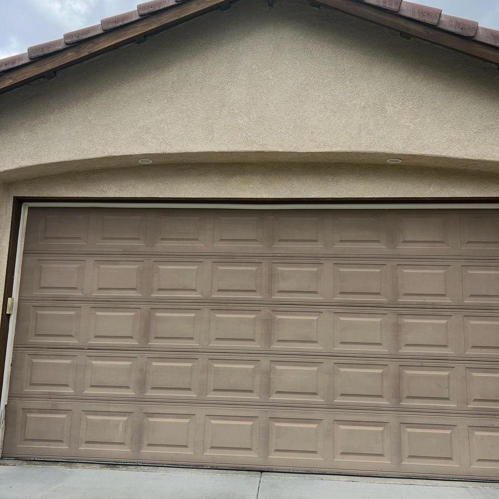 Super Elite Garage doors - BEFORE - Garage Door Services Near Me Super Elite Garage doors - BEFORE - Garage Door Services Near Me