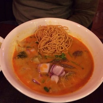 SriPraPhai Thai Restaurant - Curry noodle dish - Thai Near Me - Woodside, New York SriPraPhai Thai Restaurant - Curry noodle dish - Thai Near Me - Woodside, New York