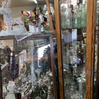 Ole Grapevine Antiques - All. This. Crystal! - Antiques Near Me - Shelbyville, Tennessee Ole Grapevine Antiques - All. This. Crystal! - Antiques Near Me - Shelbyville, Tennessee