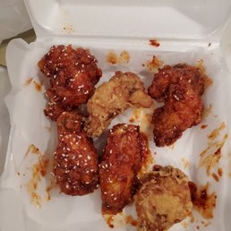 A mix of the spicy and the naked, or rather what was left of 40 wings lol A mix of the spicy and the naked, or rather what was left of 40 wings lol