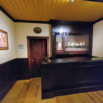 Civil War Museum - Post Civil War town: saloon - Museums Near Me - Kenosha, Wisconsin Civil War Museum - Post Civil War town: saloon - Museums Near Me - Kenosha, Wisconsin