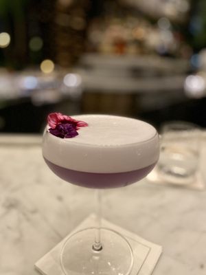 Chandelier Bar by null