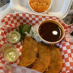 Taqueria Y Micheladas El Compita - Quesabirria Order