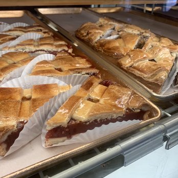 Versailles - Pastries - Cuban Near Me - Miami, Florida Versailles - Pastries - Cuban Near Me - Miami, Florida