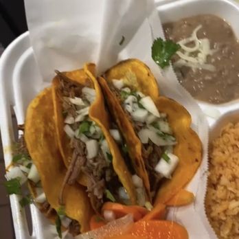 Birrieria El Toro Chido - Quesatacos De Birria - Tacos Near Me - Norwalk, California