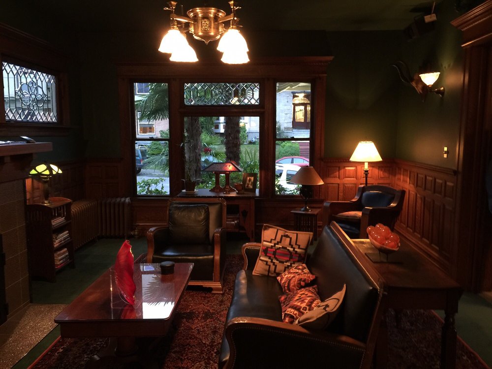 Gaslight inn 37 photos 60 reviews 1727 15th ave seattle wa yelp