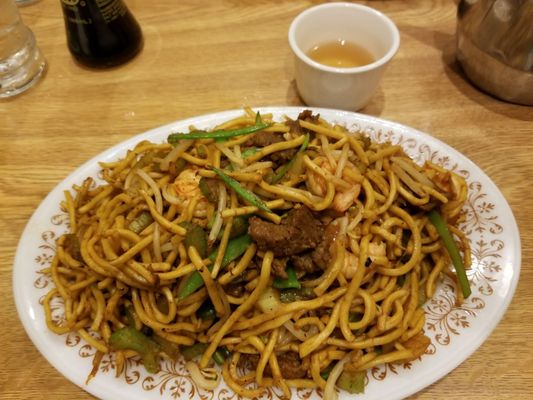 Golden Crown Restaurant by null