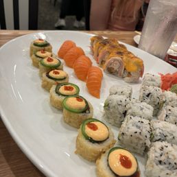 Las Vegas roll  Salmon nigiri  California roll  Firecracker roll