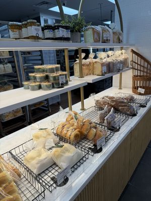 Tous les Jours by null