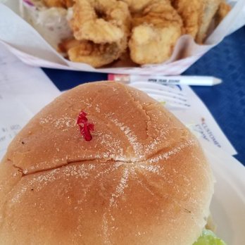 Bob's Clam Hut - Chicken sandwich and fish n chips. - Seafood Near Me - Kittery, Maine Bob's Clam Hut - Chicken sandwich and fish n chips. - Seafood Near Me - Kittery, Maine