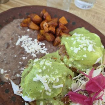 Tlahco Mexican kitchen - Huevos Benitos $14 - Mexican Near Me - San Antonio, Texas Tlahco Mexican kitchen - Huevos Benitos $14 - Mexican Near Me - San Antonio, Texas