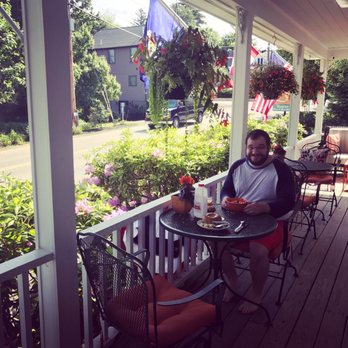 Bourne Bed & Breakfast - Bed & Breakfast Near Me - Ogunquit, Maine