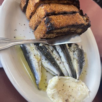 Found Oyster - Seafood Near Me - Los Angeles, California Found Oyster - Seafood Near Me - Los Angeles, California