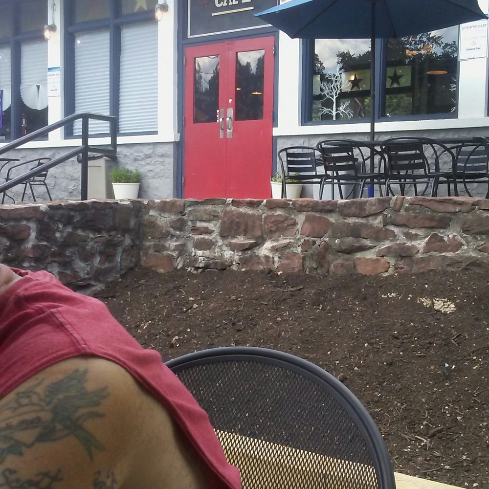 Boathouse Cafe - The Boat House Cafe! - Cafes Near Me - Passaic, New Jersey