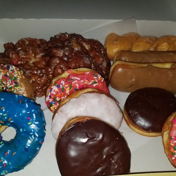 Yum Yum Donuts - Dozen donuts - Donuts Near Me - Porterville, California