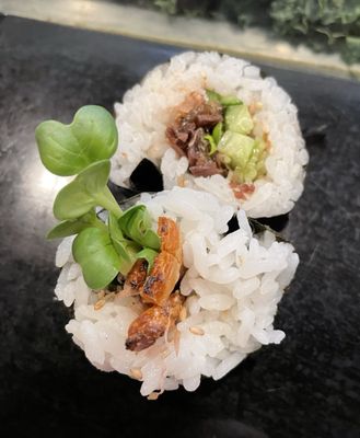 Hide Sushi by null