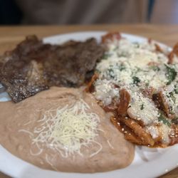 Carmen's Restaurant - Chilaquiles con Carne Asada