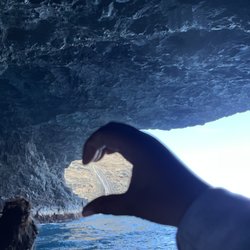 Kauai Sea Tours - Cave adventures. NāPali rafting adventure tour