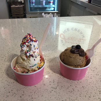Atomic Creamery - Coffee and birthday cake - Ice Cream & Frozen Yogurt Near Me - Newport Beach, California
