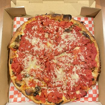 Union Pizza Company - Large Union Deep-Dish Pizza - Pizza Near Me - Manhattan Beach, California Union Pizza Company - Large Union Deep-Dish Pizza - Pizza Near Me - Manhattan Beach, California