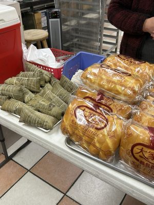 K C's Pastries by null