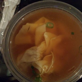 Lilli & Loo - Won ton soup - Chinese Near Me - New York, New York Lilli & Loo - Won ton soup - Chinese Near Me - New York, New York