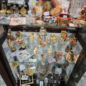 Treasure Chest Outlet - Adam Binder fairies figurines, jewelry - Home Decor Near Me - Cartersville, Georgia Treasure Chest Outlet - Adam Binder fairies figurines, jewelry - Home Decor Near Me - Cartersville, Georgia