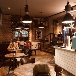 Coffee Corner Bakery - interior - Cafes Near Me - Prague, Puerto Rico