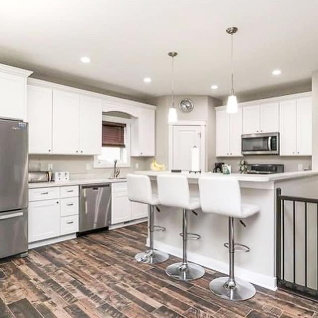 PENNIE CARROLL AND ASSOCIATES Updated October 2024 25 Photos 3232