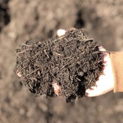 J & M Mulch Yard - Hardwood Mulch